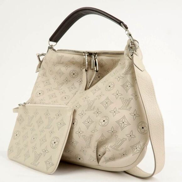 💎✨Authentic✨💎Louis Vuitton Monogram Mahina Selene PM Shoulder Bag Blanc - Picture 4 of 16